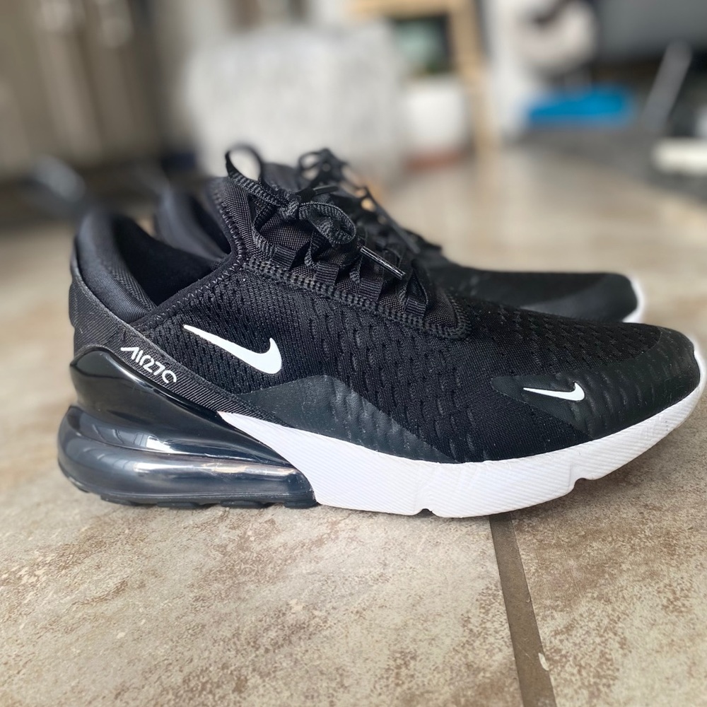 Men’s Nike AirMax shoe barely worn - Picture 5 of 6